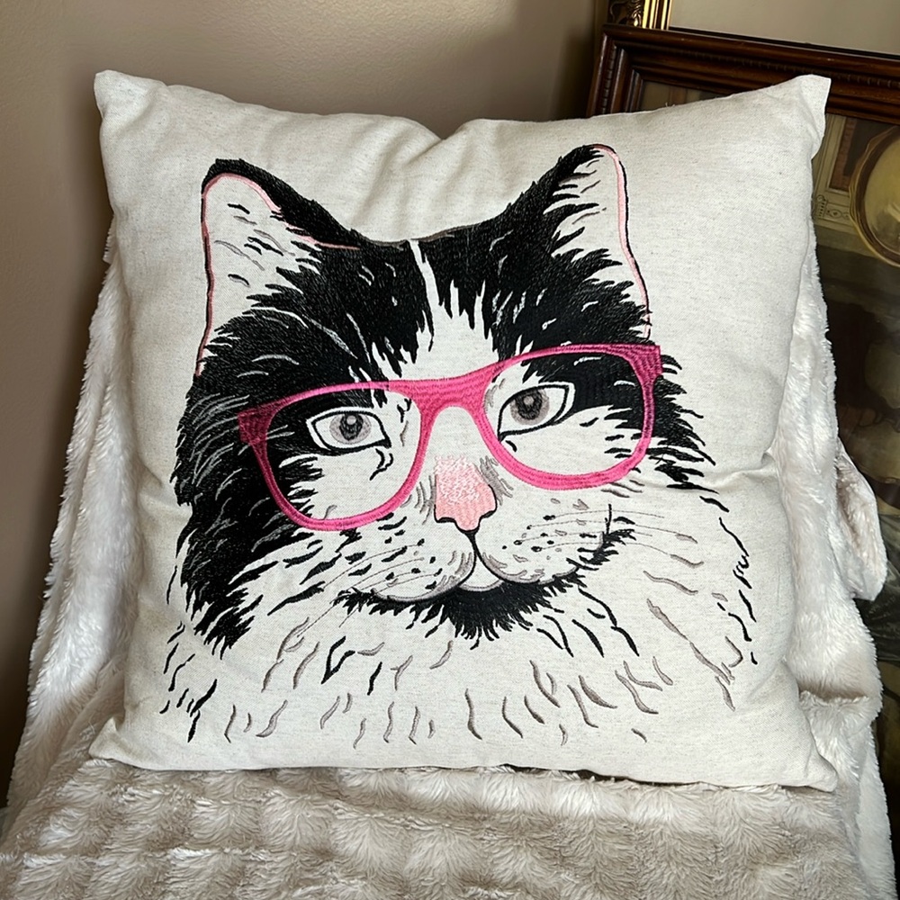 Loom and Mill Linen Blend Embroidered Cat Accent Pillow. Dopamine Decor